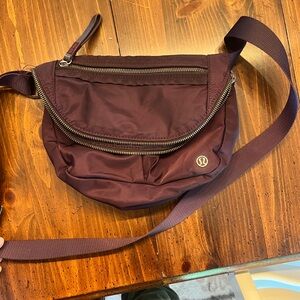 Lululemon festival bag